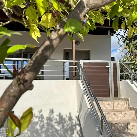 House * Loutráki